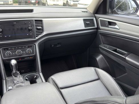 Used 2019 Volkswagen Atlas SE FWD image 21