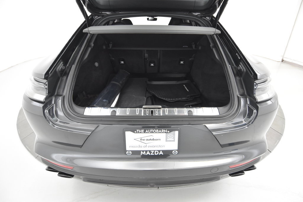Used 2023 Porsche Panamera 4 Platinum Edition AWD/4WD image 54