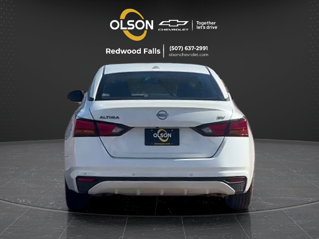 Used 2024 Nissan Altima 2.5 SV FWD image 4