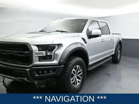 Used 2017 Ford F150 Raptor w/ Equipment Group 802A Luxury image 5