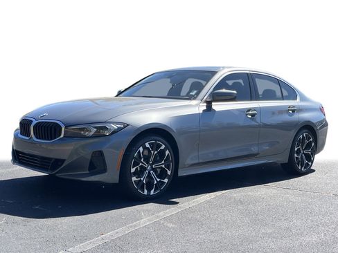 New 2026 BMW 330i Sedan w/ Premium Package image 23
