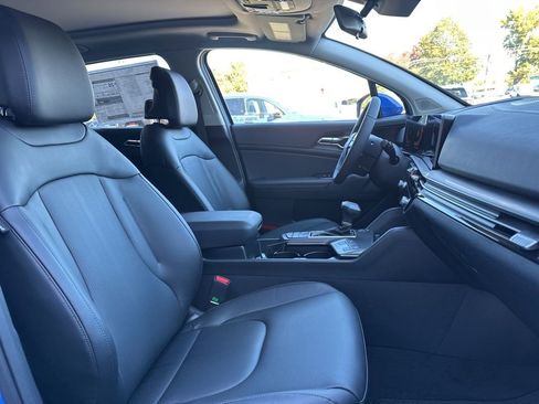 New 2026 Kia Sportage EX w/ EX Panorama Roof Package image 14