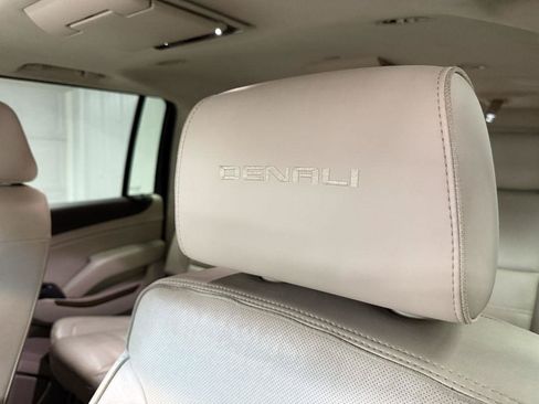 Used 2019 GMC Yukon XL Denali w/ Open Road Package AWD/4WD image 14