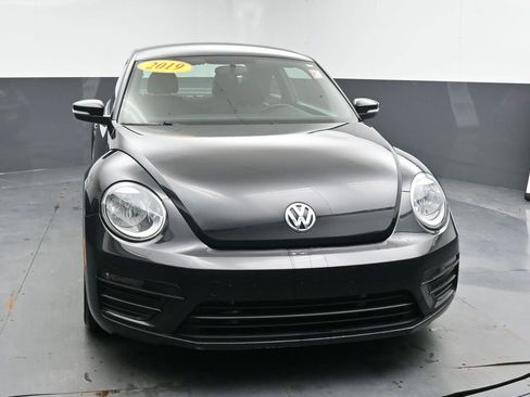 Used 2019 Volkswagen Beetle 2.0T S image 3
