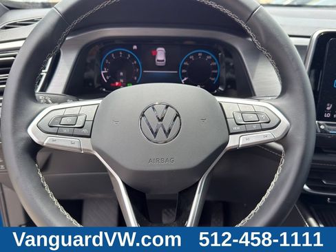 Used 2026 Volkswagen Atlas Cross Sport SE AWD/4WD image 19