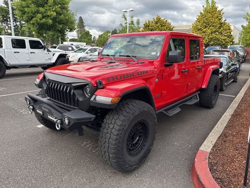Used 2025 Jeep Gladiator Rubicon AWD/4WD image 2