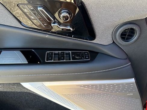 New 2025 Cadillac Optiq Sport 1 image 8