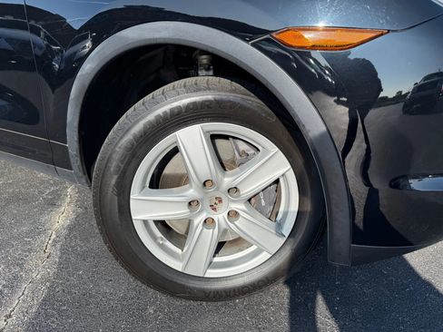 Used 2012 Porsche Cayenne image 54