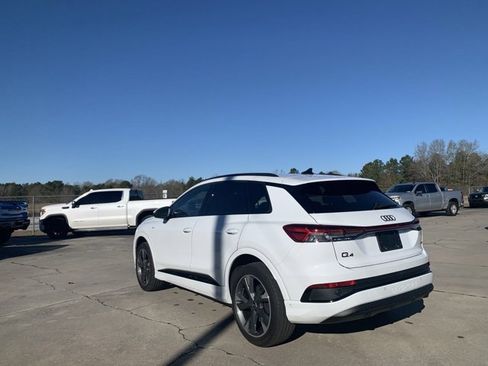 Used 2023 Audi Q4 e-tron Premium Plus w/ Premium Plus image 7