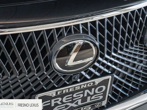 Certified 2023 Lexus LS 500 w/ Interior Upgrade Package image 11