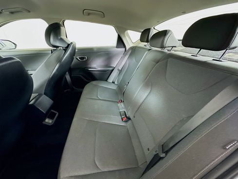 Used 2025 Kia K4 LXS image 26