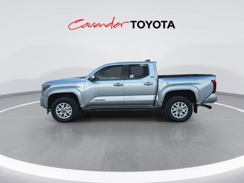 Certified 2024 Toyota Tacoma SR5 RWD image 5