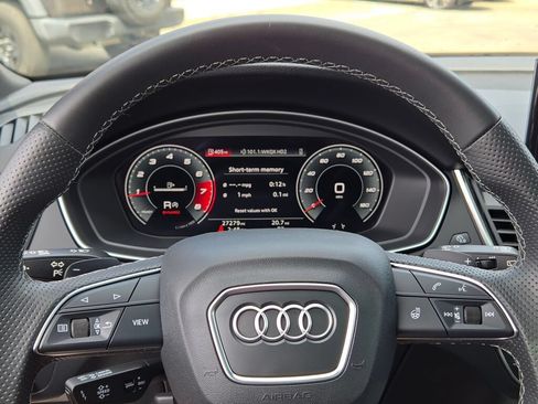 Used 2022 Audi SQ5 Premium Plus w/ Premium Plus Package AWD/4WD image 44