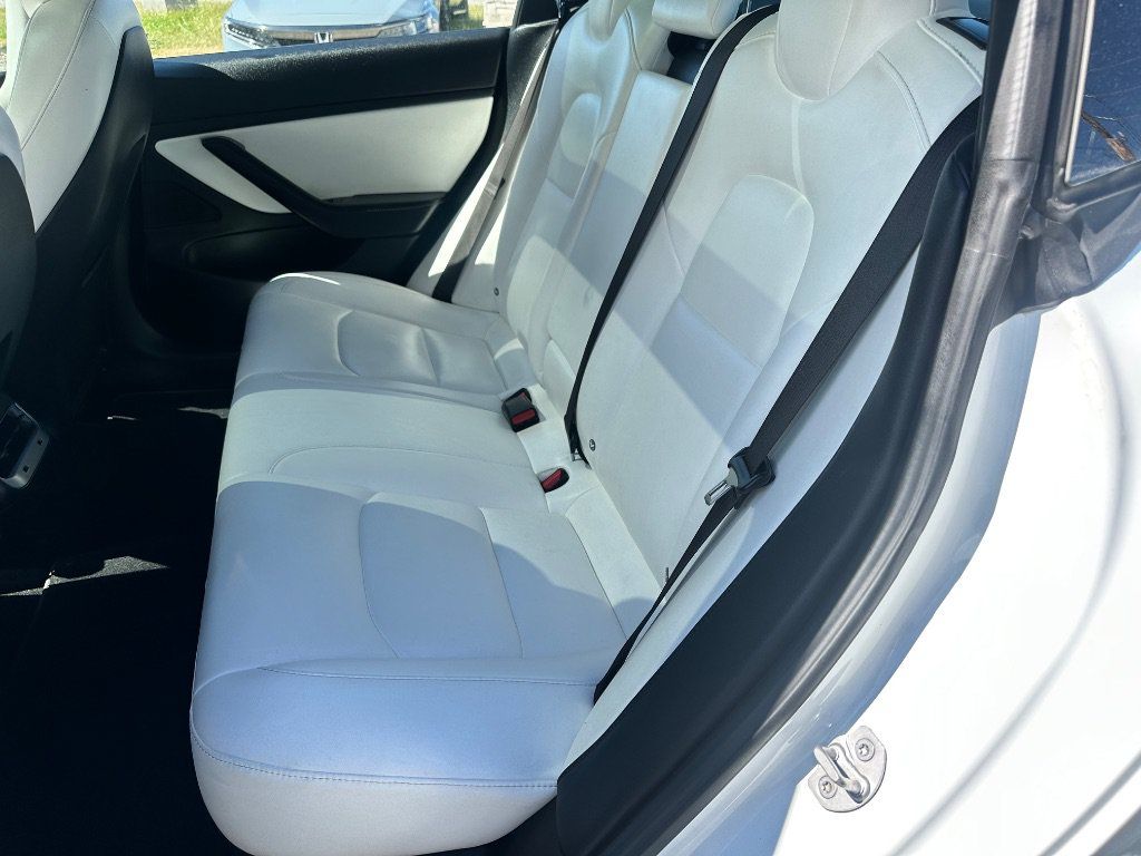 Used 2018 Tesla Model 3 Long Range AWD/4WD image 7