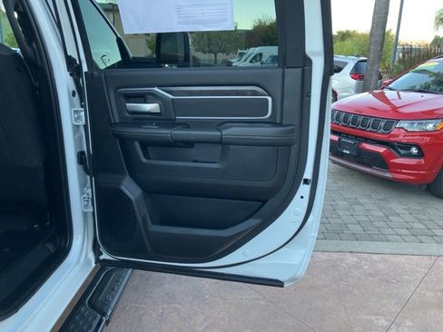 Used 2024 RAM 2500 Big Horn w/ Night Edition image 27