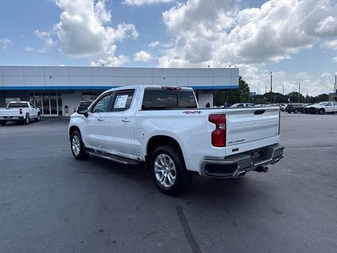 Used 2023 Chevrolet Silverado 1500 LTZ w/ Technology Package AWD/4WD image 5