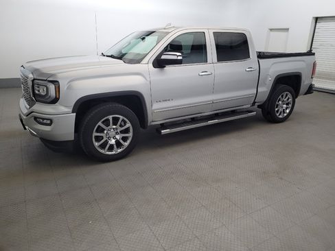 Used 2017 GMC Sierra 1500 Denali AWD/4WD image 2