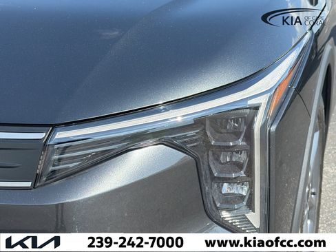 Certified 2025 Kia K4 LXS image 9