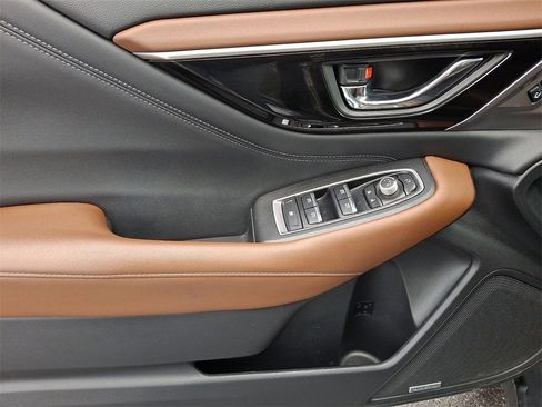 Used 2020 Subaru Outback Touring w/ Popular Package #2 image 15