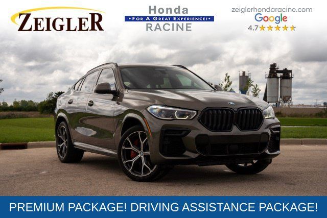 Used 2022 BMW X6 xDrive40i AWD/4WD image 1