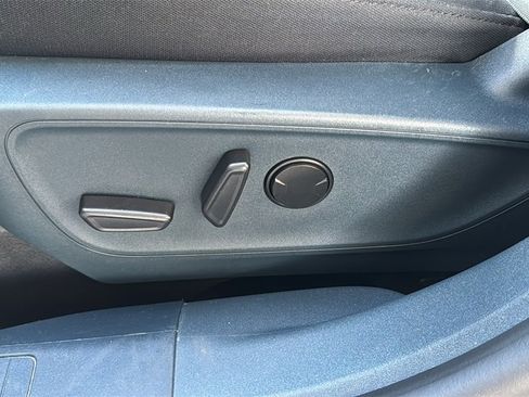 Certified 2024 Ford Maverick XLT w/ XLT Luxury Package image 21