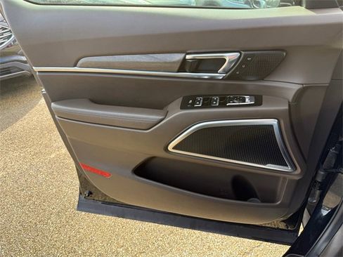 Used 2022 Kia Telluride SX w/ Towing Package image 21