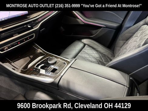 Used 2024 BMW X5 xDrive40i w/ Premium Package image 15