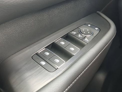 Certified 2026 Nissan Armada Platinum RWD image 24