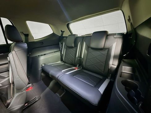 New 2026 Volkswagen Atlas Peak Edition AWD/4WD image 19