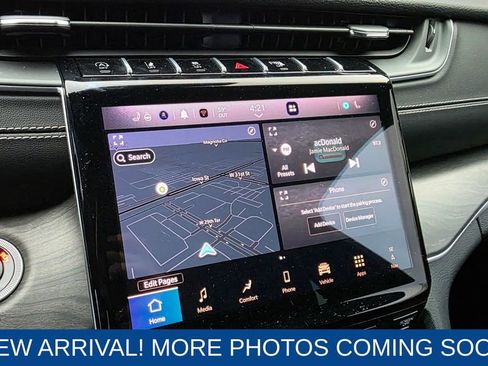 Used 2024 Jeep Grand Cherokee Limited w/ Black Appearance Package image 18