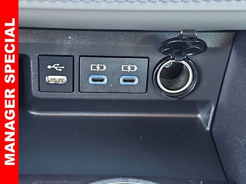 Used 2022 Toyota Highlander Limited image 27