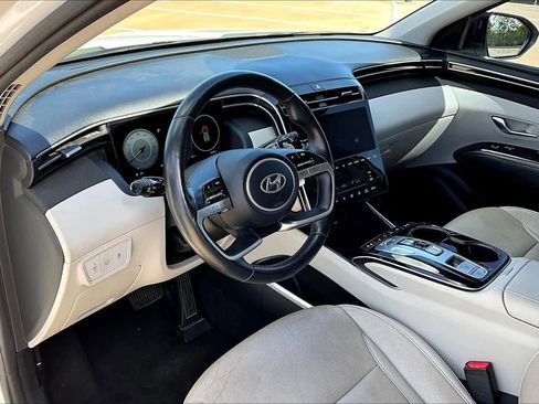 Used 2024 Hyundai Tucson Limited image 18