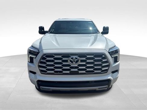 Used 2025 Toyota Sequoia Capstone w/ Tow Technology Package AWD/4WD image 8