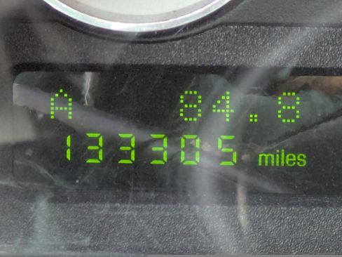 Used 2003 Ford Thunderbird image 29