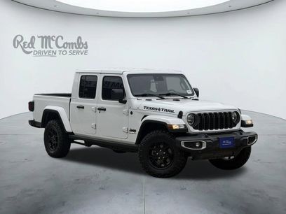 Used 2024 Jeep Gladiator Sport