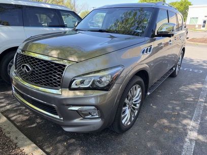 Used 2017 INFINITI QX80 2WD w/ Deluxe Technology Package