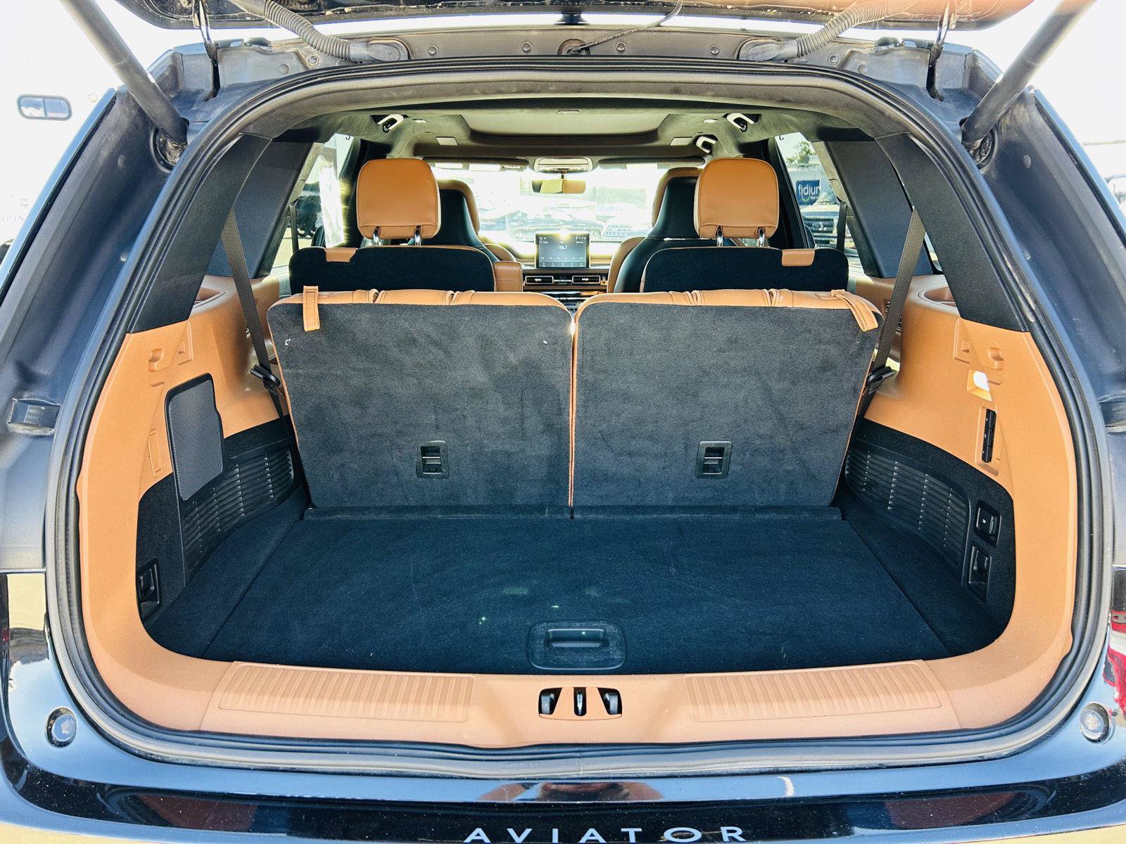 Used 2023 Lincoln Aviator Black Label w/ Jet Package AWD/4WD image 35