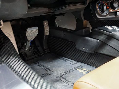 Used 2020 Alfa Romeo 4C Spider w/ Bright Package image 66