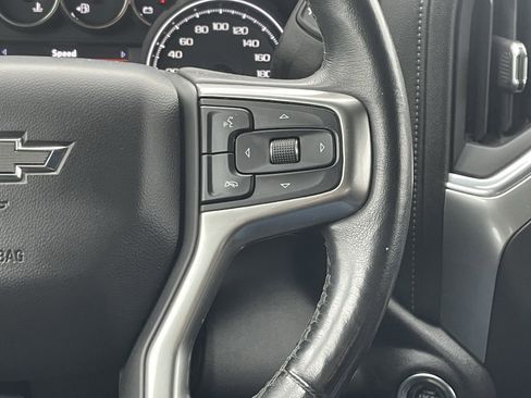 Used 2021 Chevrolet Silverado 1500 LT Trail Boss w/ Convenience Package II image 18
