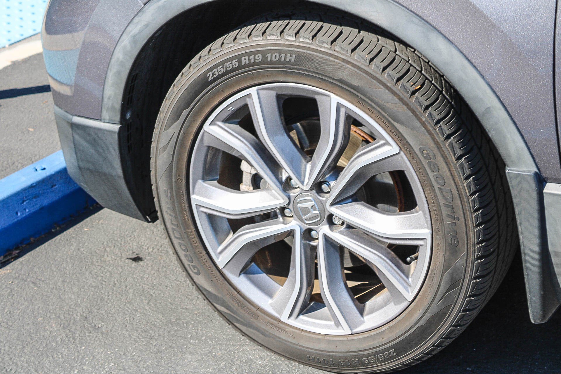 Used 2020 Honda CR-V Touring image 13