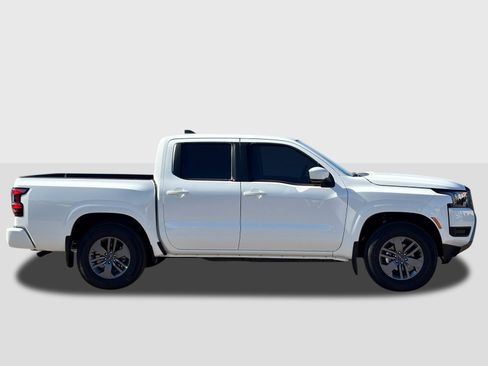 New 2026 Nissan Frontier SV image 8