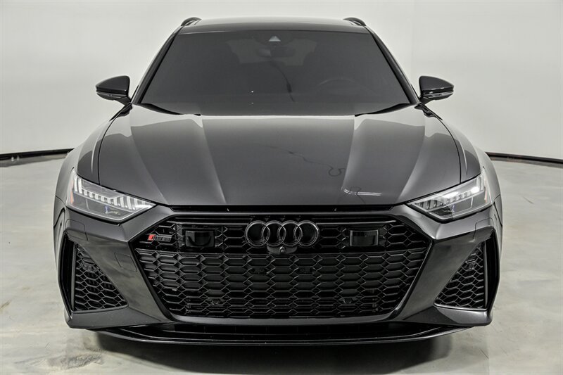 Used 2023 Audi RS 6 AWD/4WD image 4
