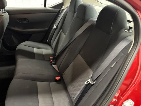 Used 2024 Nissan Sentra SV FWD image 7