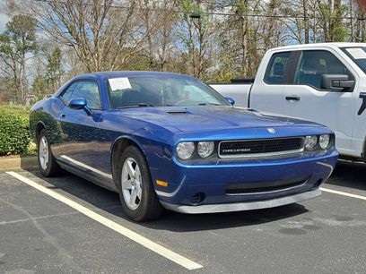 Used 2010 Dodge Challenger SE