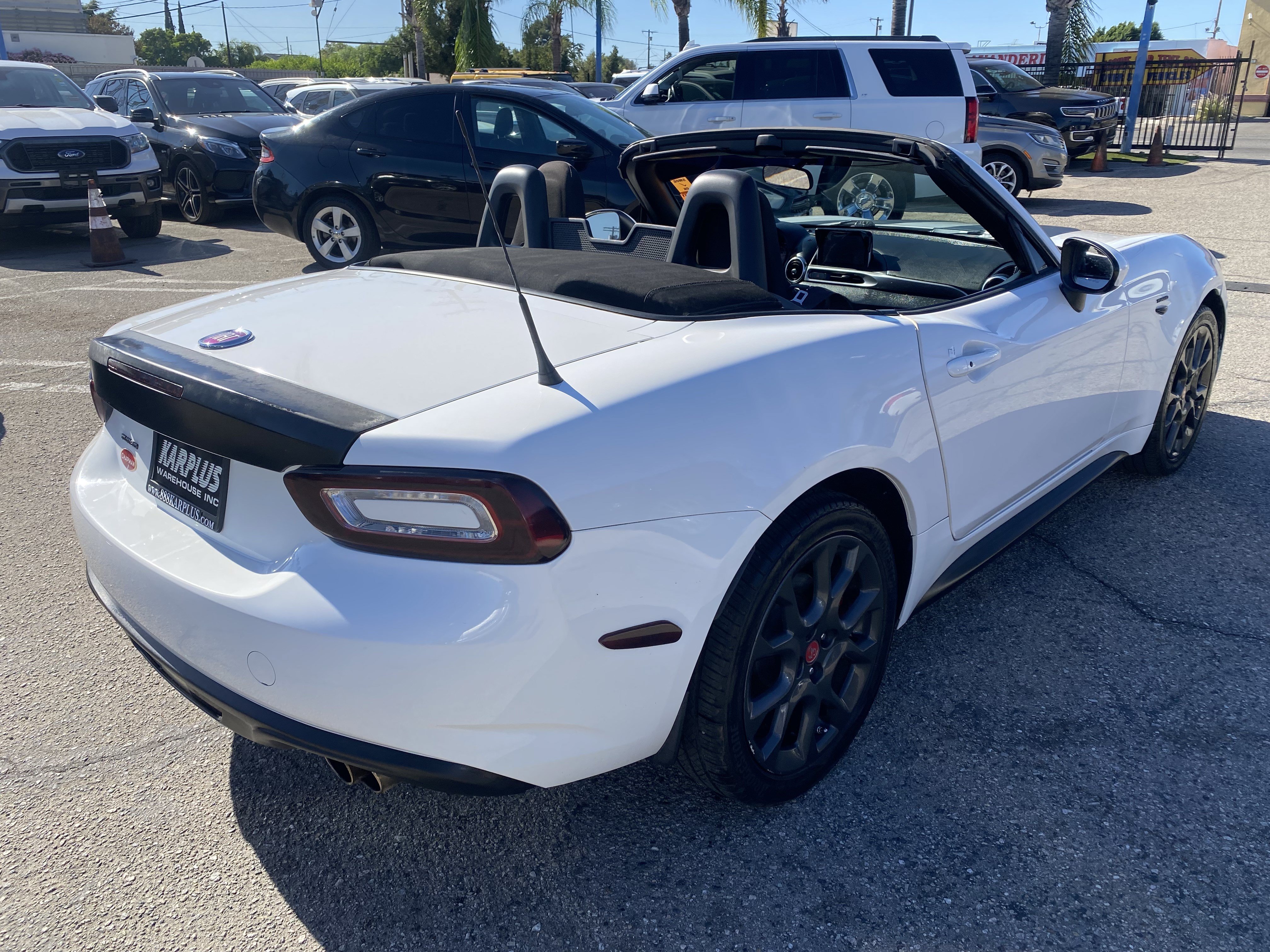 Used 2017 FIAT 124 Spider Classica RWD image 12