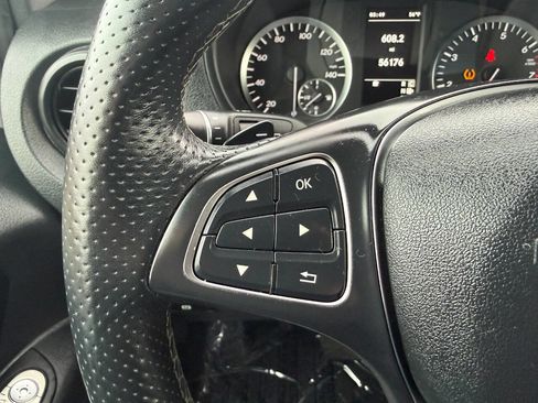 Used 2019 Mercedes-Benz Metris w/ Driver Comfort Package image 31