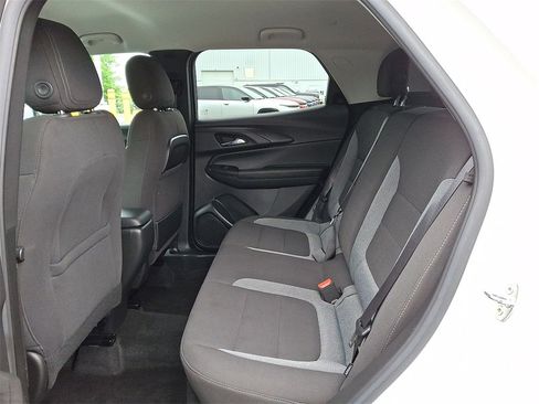 Used 2023 Chevrolet TrailBlazer LT image 20