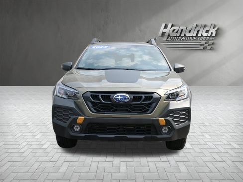 Certified 2025 Subaru Outback Wilderness AWD/4WD image 3
