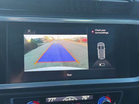 Used 2021 Audi Q3 2.0T Premium image 21