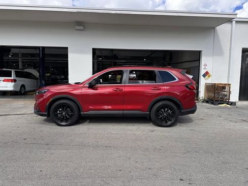 Certified 2024 Honda CR-V Sport image 9